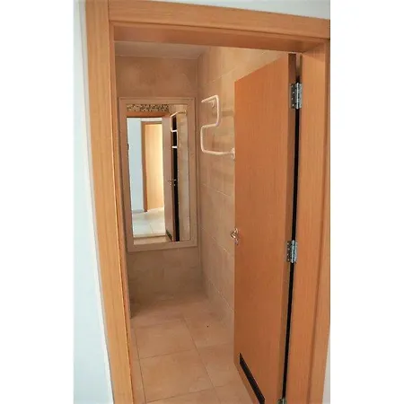 Three-bedroom Holiday In Byala Koznitsa