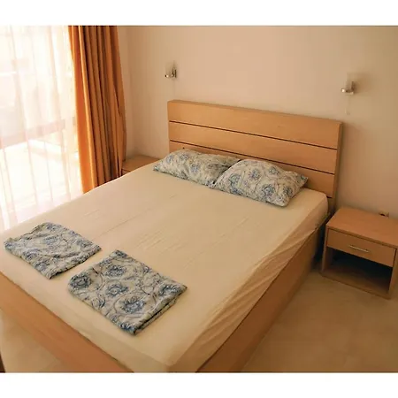 Three-bedroom Holiday In Byala Koznitsa