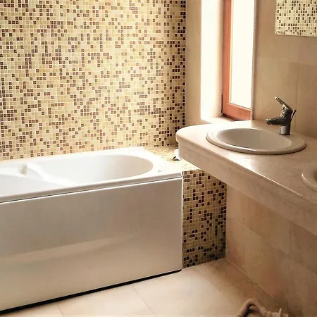 Three-bedroom Holiday In Byala Ваканционна къща Koznitsa